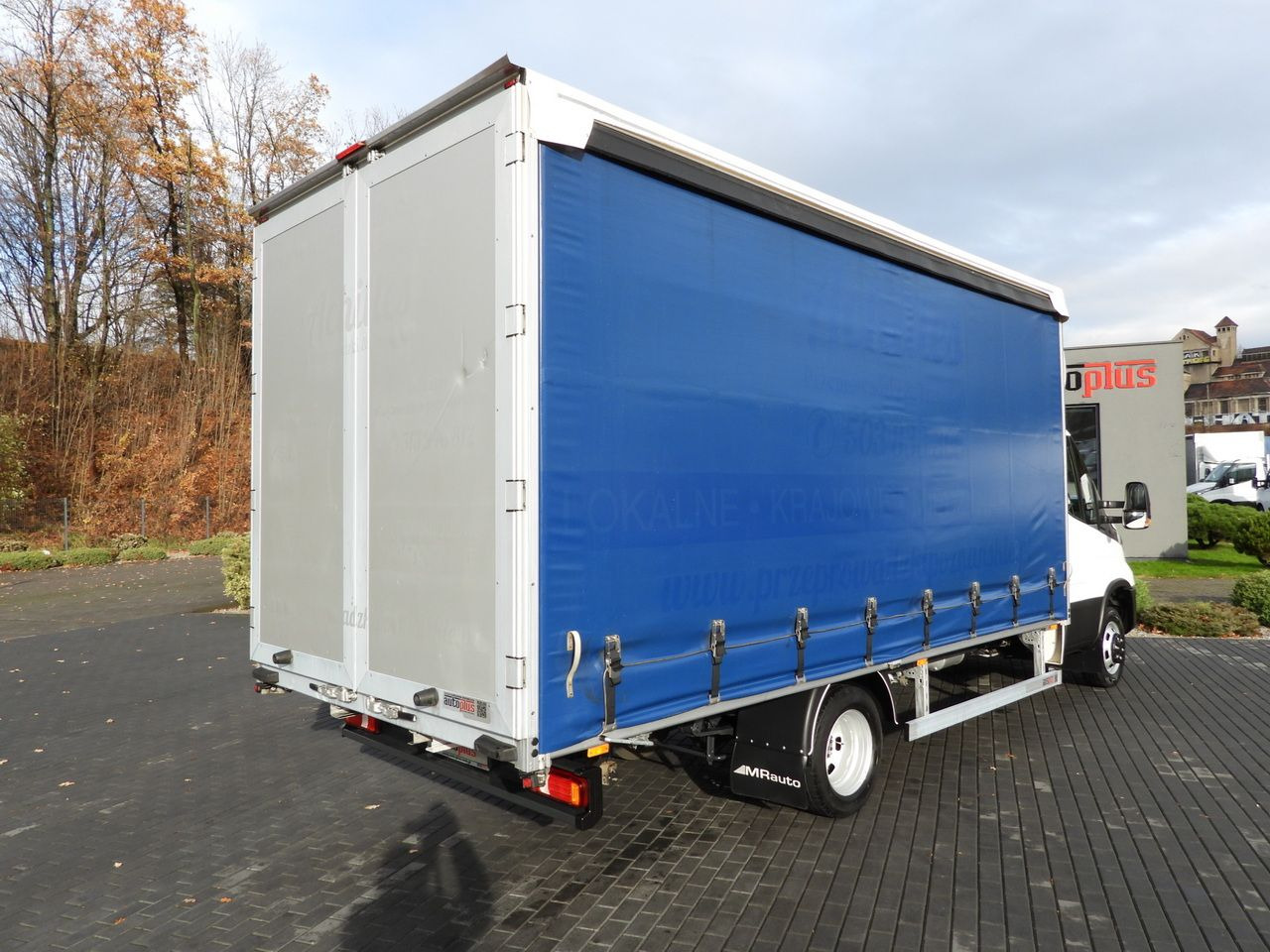IVECO DAILY 50C16 TARPAULIN 10 PALLETS CRUISE CONTROL TWIN WHEELS AIR CONDITIONING 160HP - Тентованный фургон: фото 3 IVECO DAILY 50C16 TARPAULIN 10 PALLETS CRUISE CONTROL TWIN WHEELS AIR CONDITIONING 160HP - Тентованный фургон: фото 3