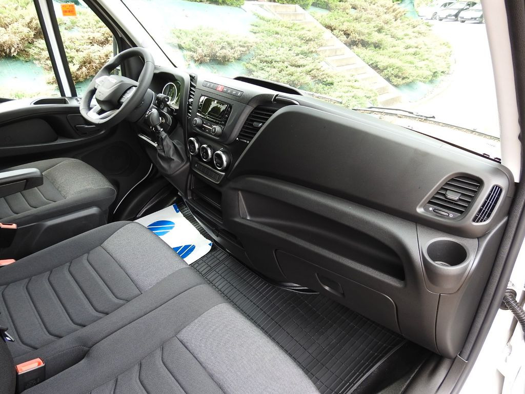 Новый Тентованный фургон, Грузопассажирский фургон Iveco DAILY 35S18 PRITSCHE PLANE 10 PALETTEN WEBASTO: фото 23