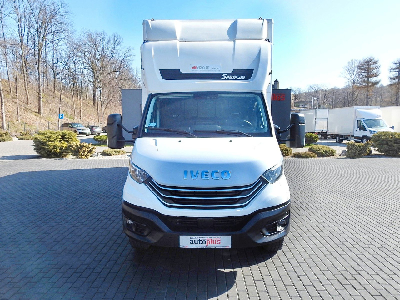 Iveco DAILY 70C18 KOFFER AUFZUG 14 PALETTEN WEBASTO - Фургон с закрытым кузовом, Грузопассажирский фургон: фото 5 Iveco DAILY 70C18 KOFFER AUFZUG 14 PALETTEN WEBASTO - Фургон с закрытым кузовом, Грузопассажирский фургон: фото 5