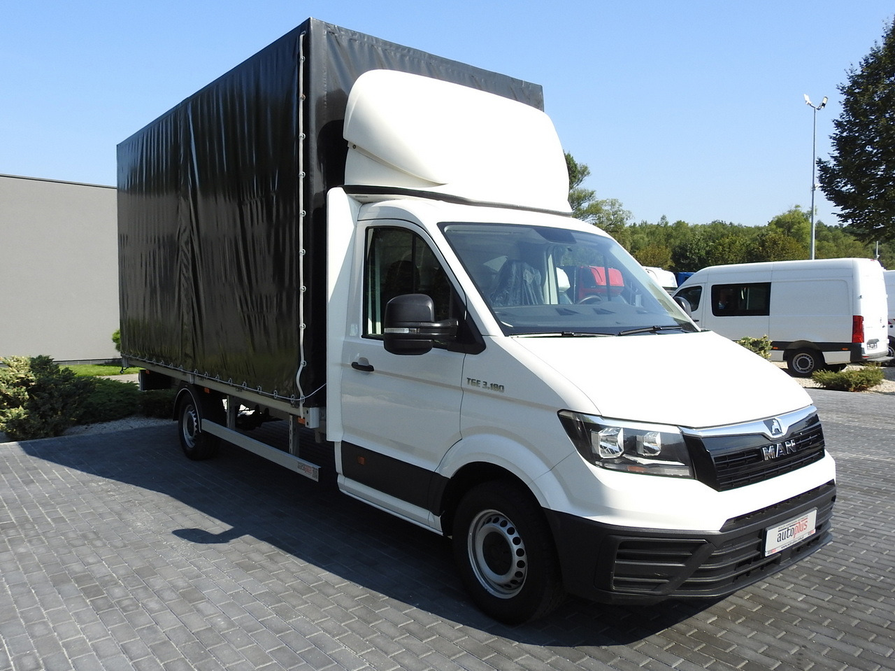 MAN TGE TARPAULIN 10 PALLETS AIR CONDITIONING 180HP - Тентованный фургон: фото 4 MAN TGE TARPAULIN 10 PALLETS AIR CONDITIONING 180HP - Тентованный фургон: фото 4