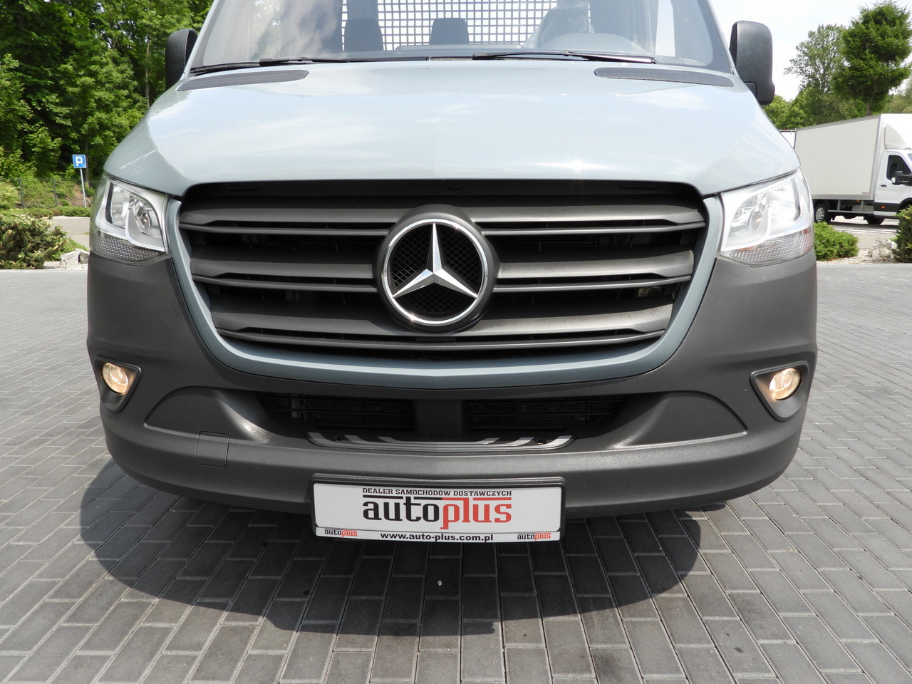 Малотоннажный бортовой грузовик MERCEDES SPRINTER 315 STAKE BODY 8 PALLETS CRUISE CONTROL AIR CONDITIONING 150HP: фото 14 Малотоннажный бортовой грузовик MERCEDES SPRINTER 315 STAKE BODY 8 PALLETS CRUISE CONTROL AIR CONDITIONING 150HP: фото 14