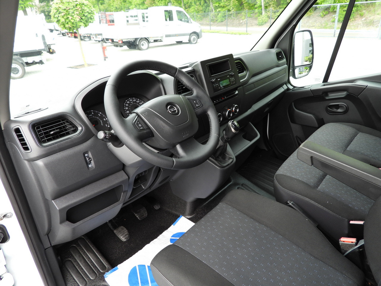 OPEL MOVANO  TARPAULIN LIFT 9 PALLETS WEBASTO CRUISE CONTROL LED LIGHTS PNEUMATICS AIR CONDITIONING  165HP - Тентованный фургон: фото 2 OPEL MOVANO  TARPAULIN LIFT 9 PALLETS WEBASTO CRUISE CONTROL LED LIGHTS PNEUMATICS AIR CONDITIONING  165HP - Тентованный фургон: фото 2