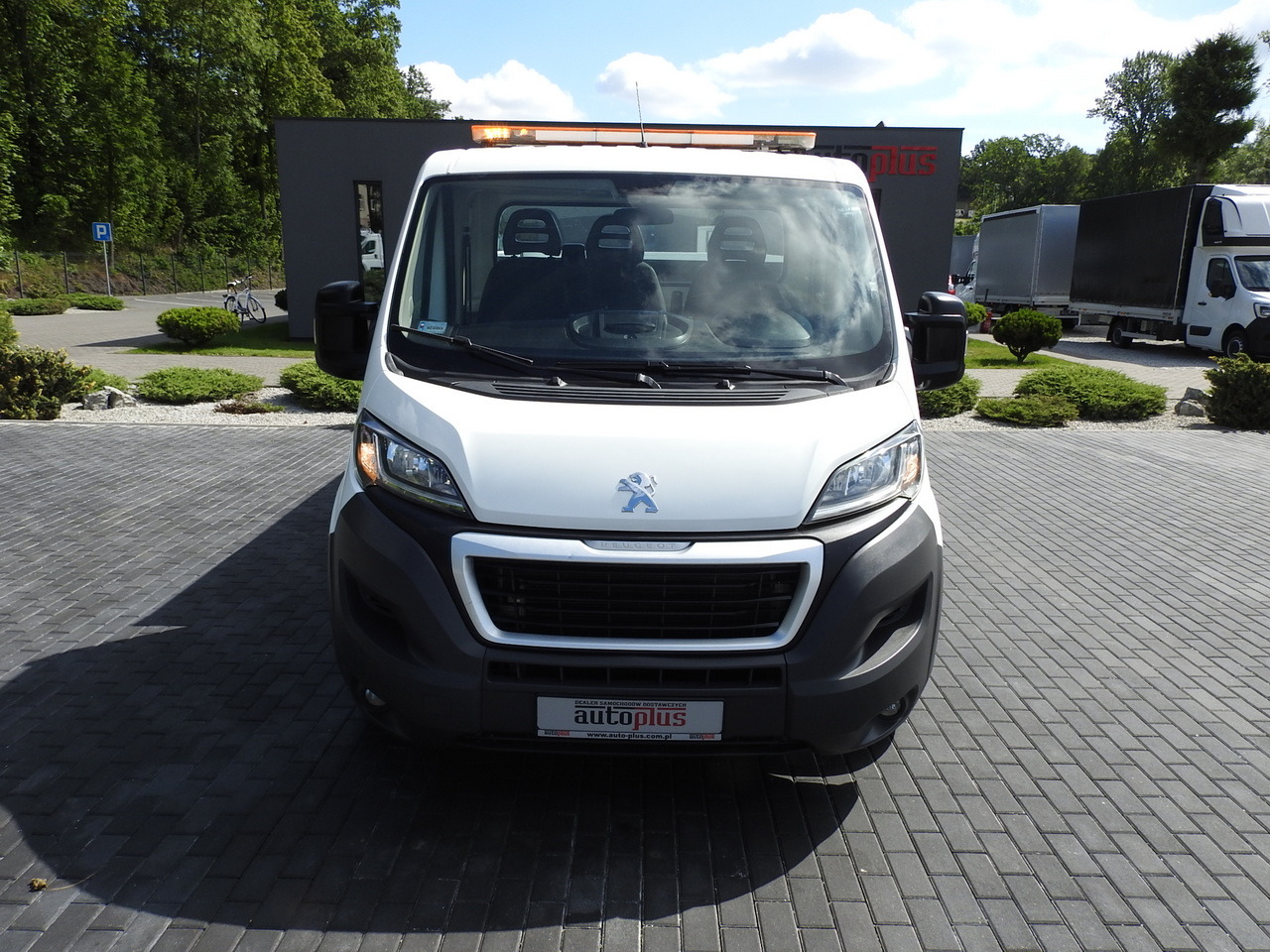 PEUGEOT BOXER THREE-WAY TIPPER AIR CONDITIONING 130HP - Самосвал: фото 5 PEUGEOT BOXER THREE-WAY TIPPER AIR CONDITIONING 130HP - Самосвал: фото 5