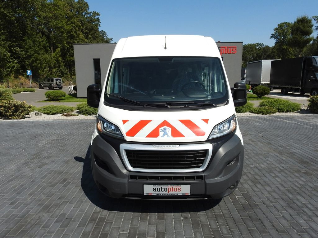 Peugeot BOXER KASTENWAGEN DOPPELKABINE 7 SITZE 110PS - Цельнометаллический фургон, Грузопассажирский фургон: фото 5 Peugeot BOXER KASTENWAGEN DOPPELKABINE 7 SITZE 110PS - Цельнометаллический фургон, Грузопассажирский фургон: фото 5