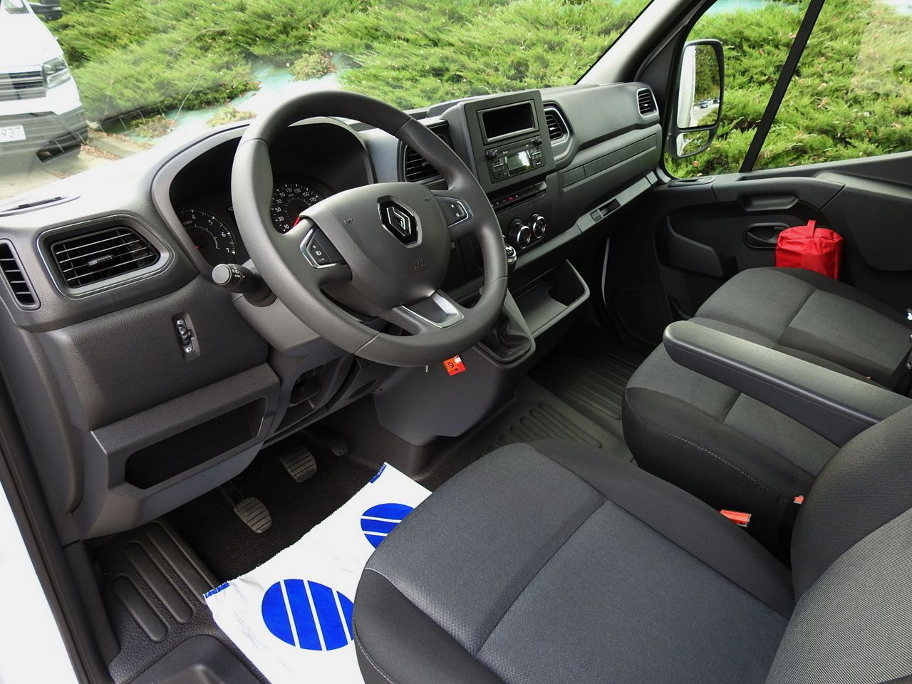 RENAULT MASTER NEW TARPAULIN 8 PALLETS CRUISE CONTROL LED LIGHTS AIR CONDITIONING 165HP - Тентованный фургон: фото 2 RENAULT MASTER NEW TARPAULIN 8 PALLETS CRUISE CONTROL LED LIGHTS AIR CONDITIONING 165HP - Тентованный фургон: фото 2