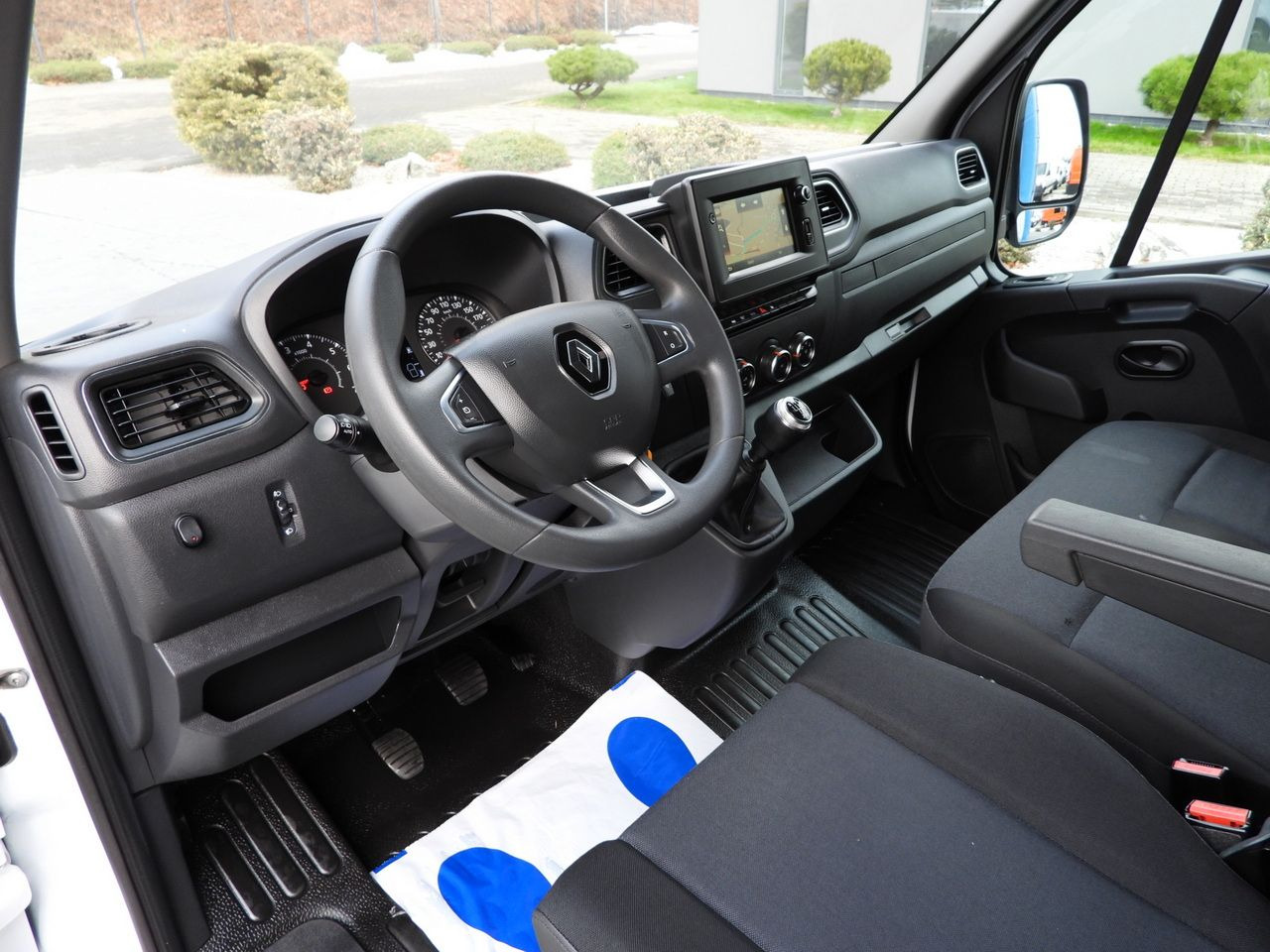 RENAULT MASTER TARPAULIN 10 PALLETS CRUISE CONTROL NAVIGATION LED LIGHTS PNEUMATICS AIR CONDITIONING 165HP - Тентованный фургон: фото 2 RENAULT MASTER TARPAULIN 10 PALLETS CRUISE CONTROL NAVIGATION LED LIGHTS PNEUMATICS AIR CONDITIONING 165HP - Тентованный фургон: фото 2