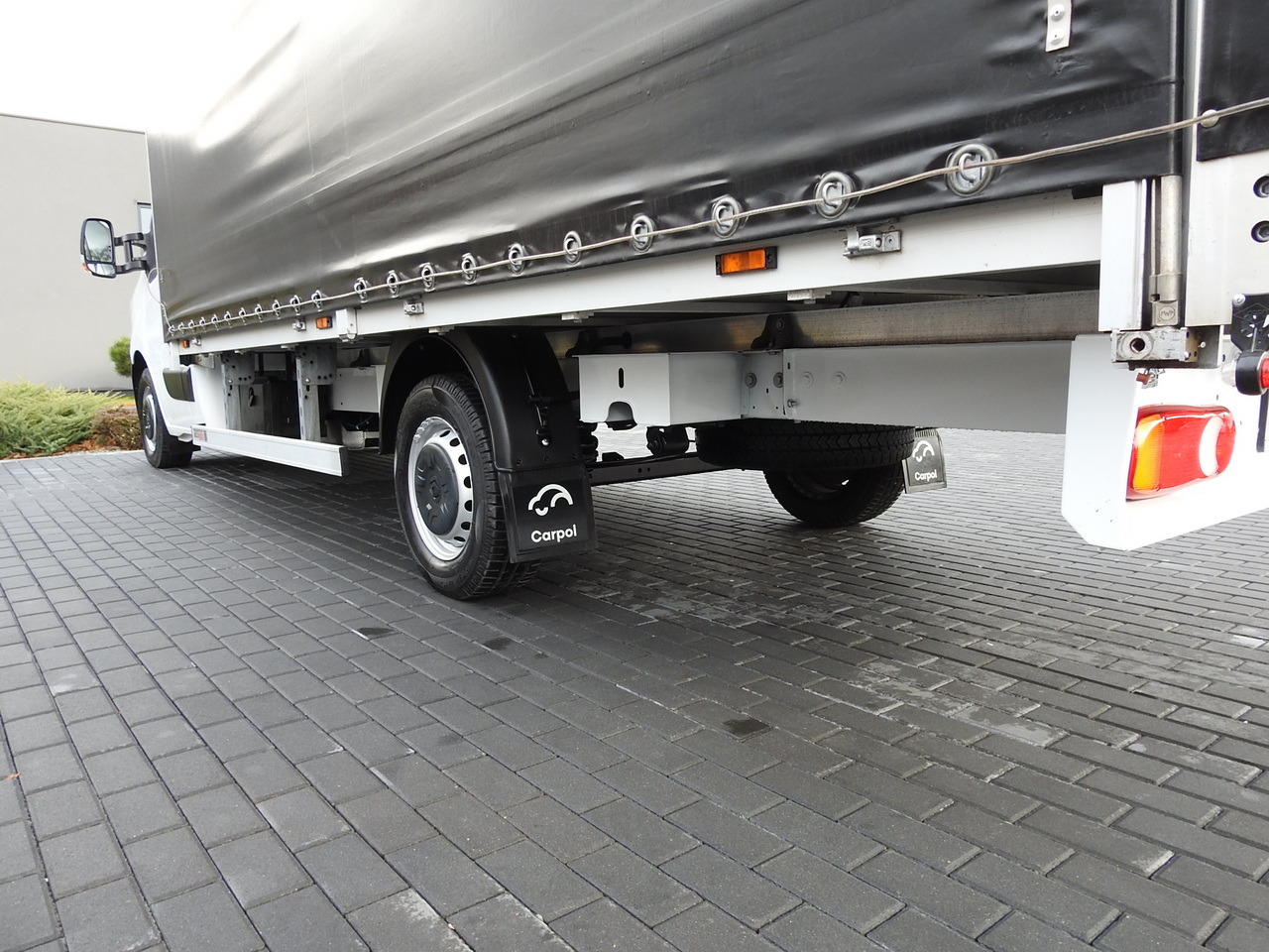 RENAULT MASTER TARPAULIN 10 PALLETS WEBASTO CRUISE CONTROL AIR CONDITIONING LED LIGHTS PNEUMATICS 165HP в лизинг RENAULT MASTER TARPAULIN 10 PALLETS WEBASTO CRUISE CONTROL AIR CONDITIONING LED LIGHTS PNEUMATICS 165HP: фото 16 RENAULT MASTER TARPAULIN 10 PALLETS WEBASTO CRUISE CONTROL AIR CONDITIONING LED LIGHTS PNEUMATICS 165HP в лизинг RENAULT MASTER TARPAULIN 10 PALLETS WEBASTO CRUISE CONTROL AIR CONDITIONING LED LIGHTS PNEUMATICS 165HP: фото 16