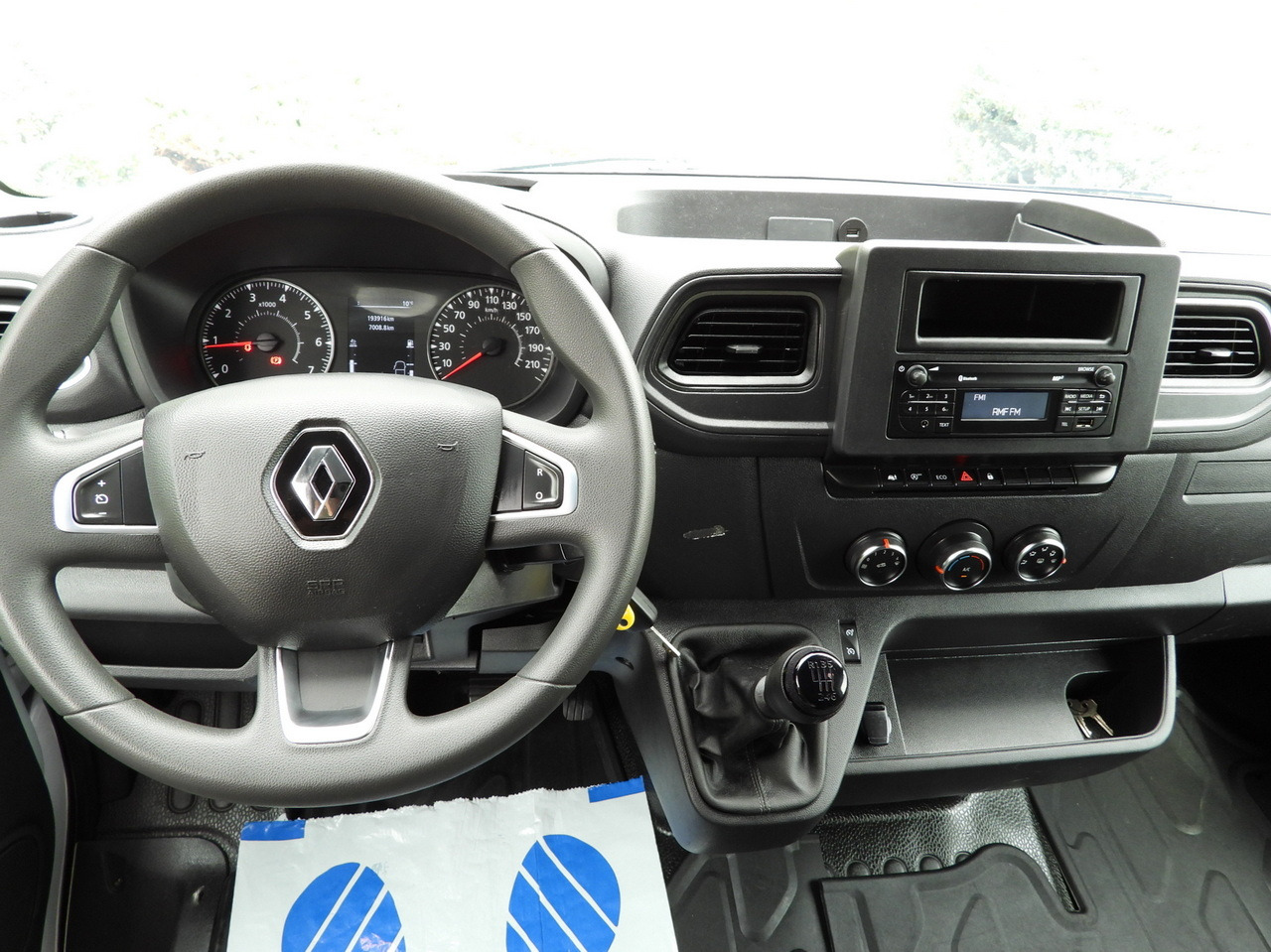 Тентованный фургон RENAULT MASTER TARPAULIN 10 PALLETS WEBASTO CRUISE CONTROL LED LIGHTS PNEUMATICS AIR CONDITIONING 165HP: фото 28 Тентованный фургон RENAULT MASTER TARPAULIN 10 PALLETS WEBASTO CRUISE CONTROL LED LIGHTS PNEUMATICS AIR CONDITIONING 165HP: фото 28