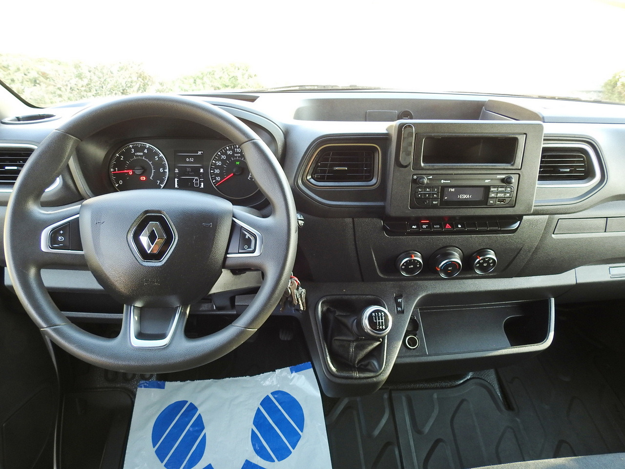 RENAULT MASTER  TARPAULIN 10 PALLETS WEBASTO CRUISE CONTROL LED LIGHTS PNEUMATICS AIR CONDITIONING  165HP в лизинг RENAULT MASTER  TARPAULIN 10 PALLETS WEBASTO CRUISE CONTROL LED LIGHTS PNEUMATICS AIR CONDITIONING  165HP: фото 31