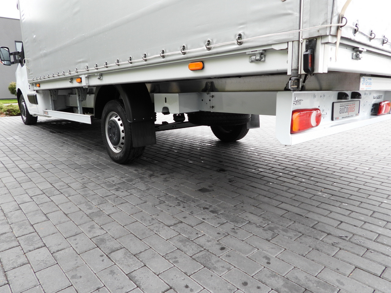 Тентованный фургон RENAULT MASTER TARPAULIN 10 PALLETS WEBASTO CRUISE CONTROL LED LIGHTS PNEUMATICS AIR CONDITIONING 165HP: фото 16 Тентованный фургон RENAULT MASTER TARPAULIN 10 PALLETS WEBASTO CRUISE CONTROL LED LIGHTS PNEUMATICS AIR CONDITIONING 165HP: фото 16