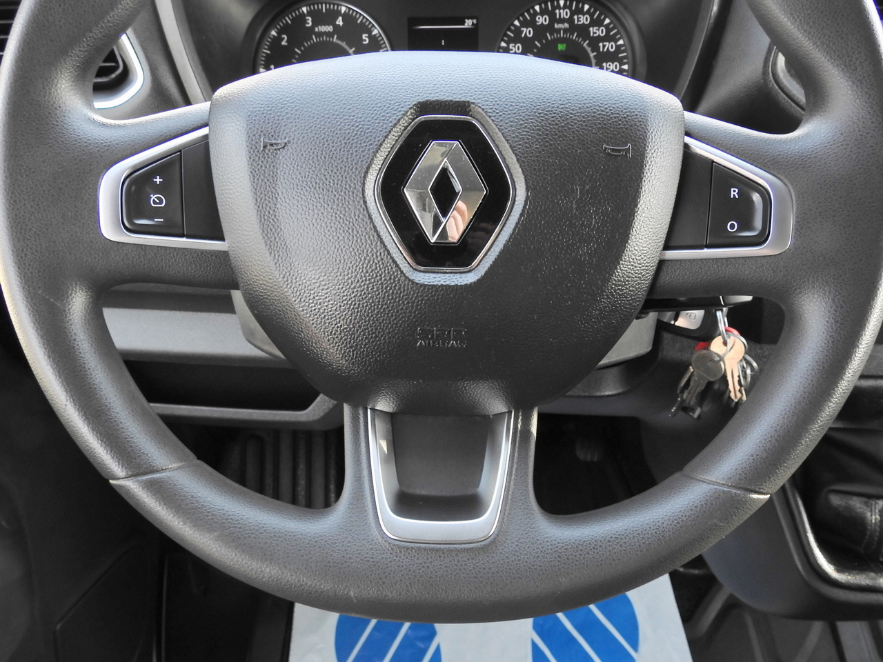 RENAULT MASTER  TARPAULIN 10 PALLETS WEBASTO CRUISE CONTROL LED LIGHTS PNEUMATICS AIR CONDITIONING  165HP в лизинг RENAULT MASTER  TARPAULIN 10 PALLETS WEBASTO CRUISE CONTROL LED LIGHTS PNEUMATICS AIR CONDITIONING  165HP: фото 32