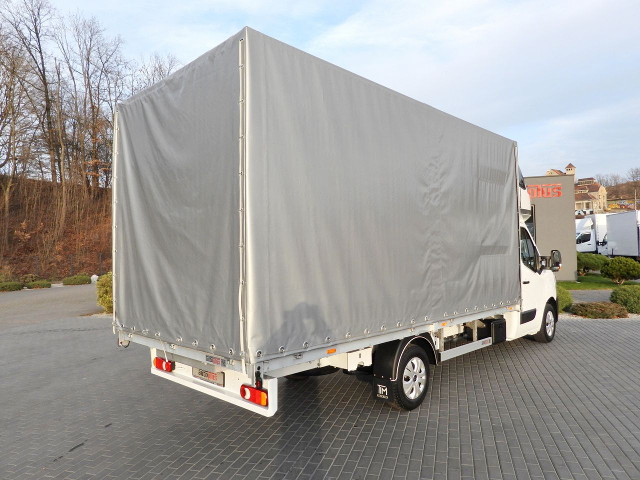 RENAULT MASTER TARPAULIN 10 PALLETS WEBASTO CRUISE CONTROL LED LIGHTS PNEUMATICS AIR CONDITIONING 165HP - Тентованный фургон: фото 3 RENAULT MASTER TARPAULIN 10 PALLETS WEBASTO CRUISE CONTROL LED LIGHTS PNEUMATICS AIR CONDITIONING 165HP - Тентованный фургон: фото 3