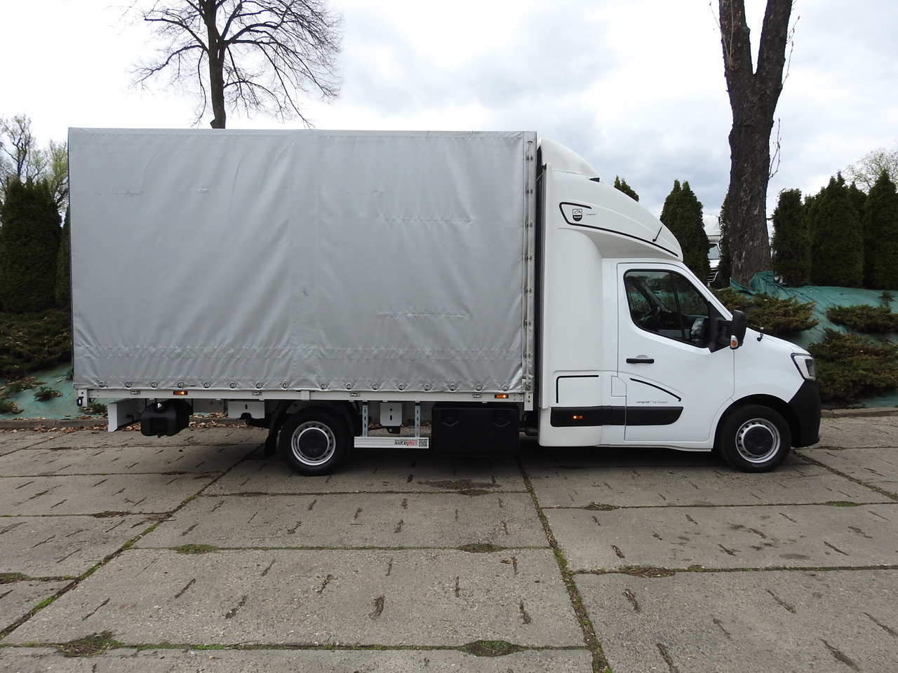 Тентованный фургон RENAULT MASTER TARPAULIN 10 PALLETS WEBASTO CRUISE CONTROL NAVIGATION AIR CONDITIONING LED LIGHTS PNEUMATICS 165HP: фото 7 Тентованный фургон RENAULT MASTER TARPAULIN 10 PALLETS WEBASTO CRUISE CONTROL NAVIGATION AIR CONDITIONING LED LIGHTS PNEUMATICS 165HP: фото 7