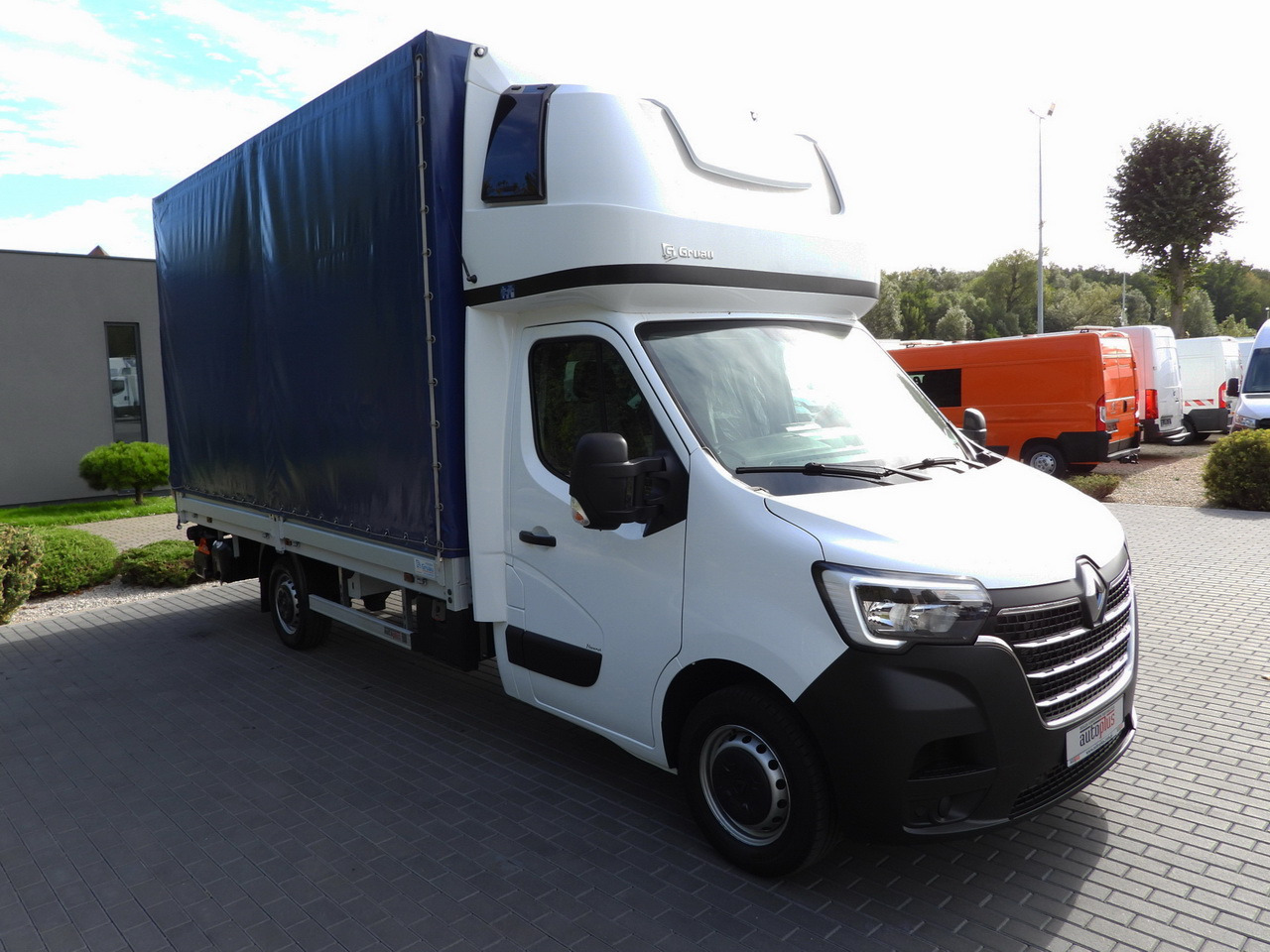 RENAULT MASTER TARPAULIN LIFT 9 PALLETS WEBASTO CRUISE CONTROL LED LIGHTS PNEUMATICS AIR CONDITIONING 165HP - Тентованный фургон: фото 4 RENAULT MASTER TARPAULIN LIFT 9 PALLETS WEBASTO CRUISE CONTROL LED LIGHTS PNEUMATICS AIR CONDITIONING 165HP - Тентованный фургон: фото 4