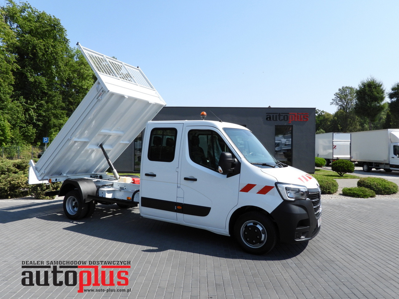 RENAULT MASTER TIPPER DOUBLE CABIN DOKA 6 SEATS CRUISE CONTROL LED LIGHTS TWIN WHEELS AIR CONDITIONING 130HP - Малотоннажный самосвал: фото 1 RENAULT MASTER TIPPER DOUBLE CABIN DOKA 6 SEATS CRUISE CONTROL LED LIGHTS TWIN WHEELS AIR CONDITIONING 130HP - Малотоннажный самосвал: фото 1