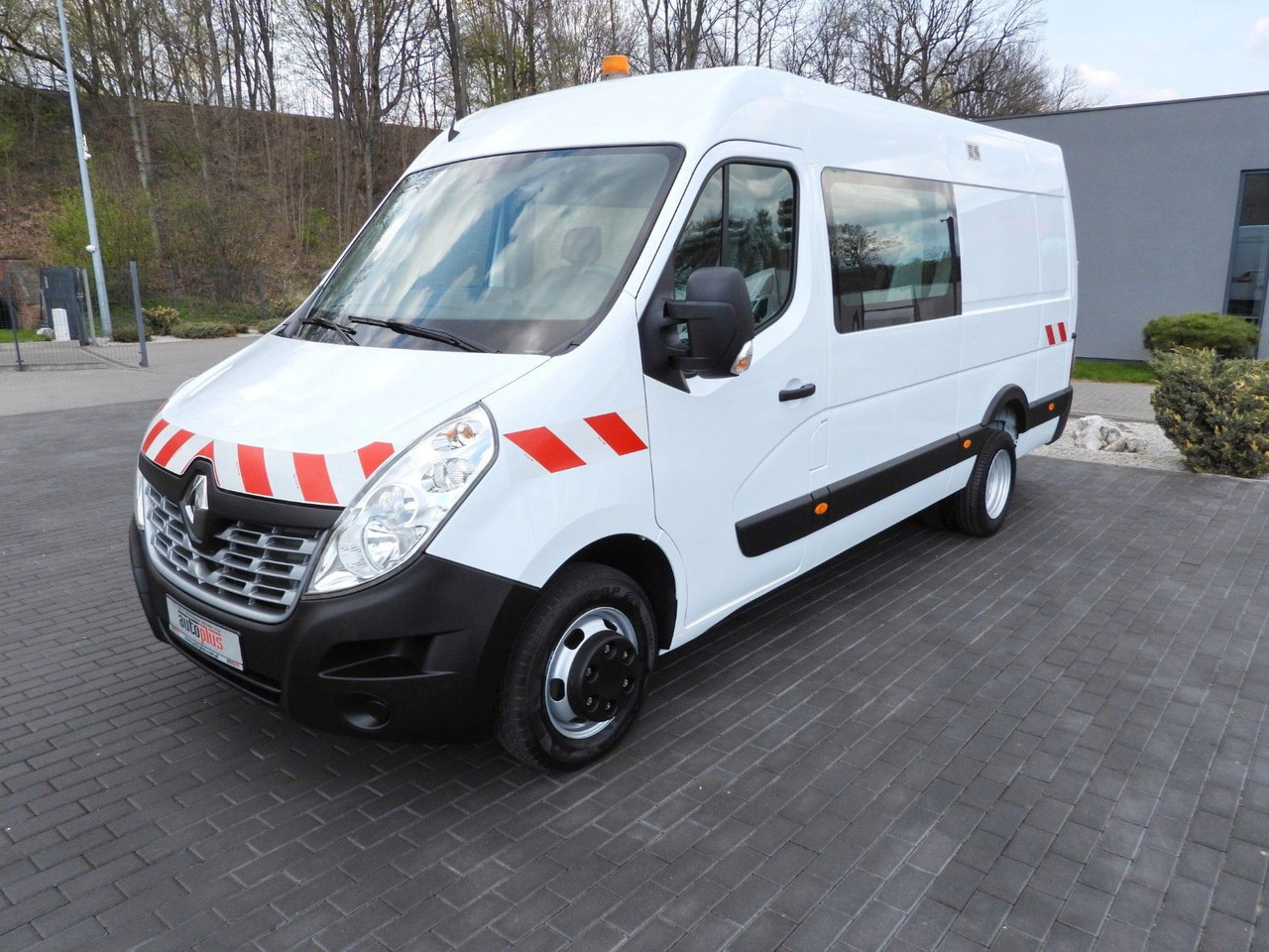Renault MASTER KASTENWAGEN DOPPELKABINE 6 SITZE TEMP. - Цельнометаллический фургон, Грузопассажирский фургон: фото 5 Renault MASTER KASTENWAGEN DOPPELKABINE 6 SITZE TEMP. - Цельнометаллический фургон, Грузопассажирский фургон: фото 5