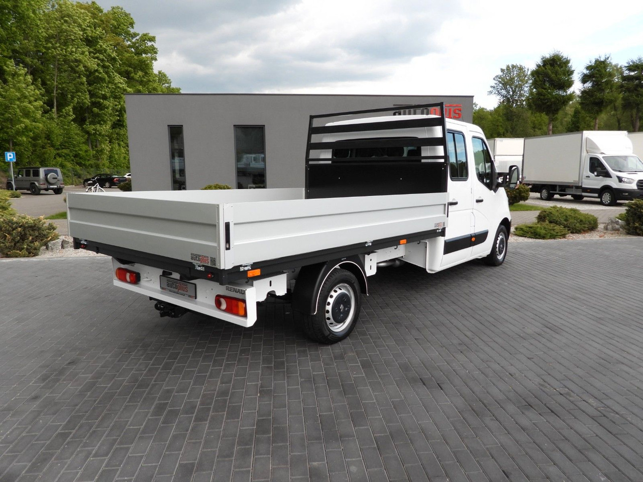 Renault MASTER PRITSCHE DOPPELKABINE DOKA 7 SITZE - Малотоннажный бортовой грузовик, Грузопассажирский фургон: фото 3 Renault MASTER PRITSCHE DOPPELKABINE DOKA 7 SITZE - Малотоннажный бортовой грузовик, Грузопассажирский фургон: фото 3