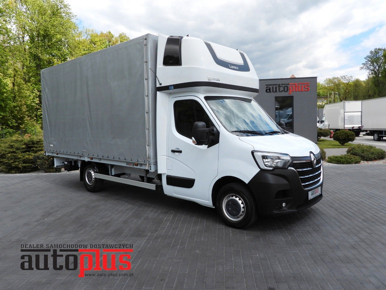 Renault MASTER PRITSCHE PLANE 10 PALETTEN TEMPOMAT A/C - Тентованный фургон: фото 1 Renault MASTER PRITSCHE PLANE 10 PALETTEN TEMPOMAT A/C - Тентованный фургон: фото 1
