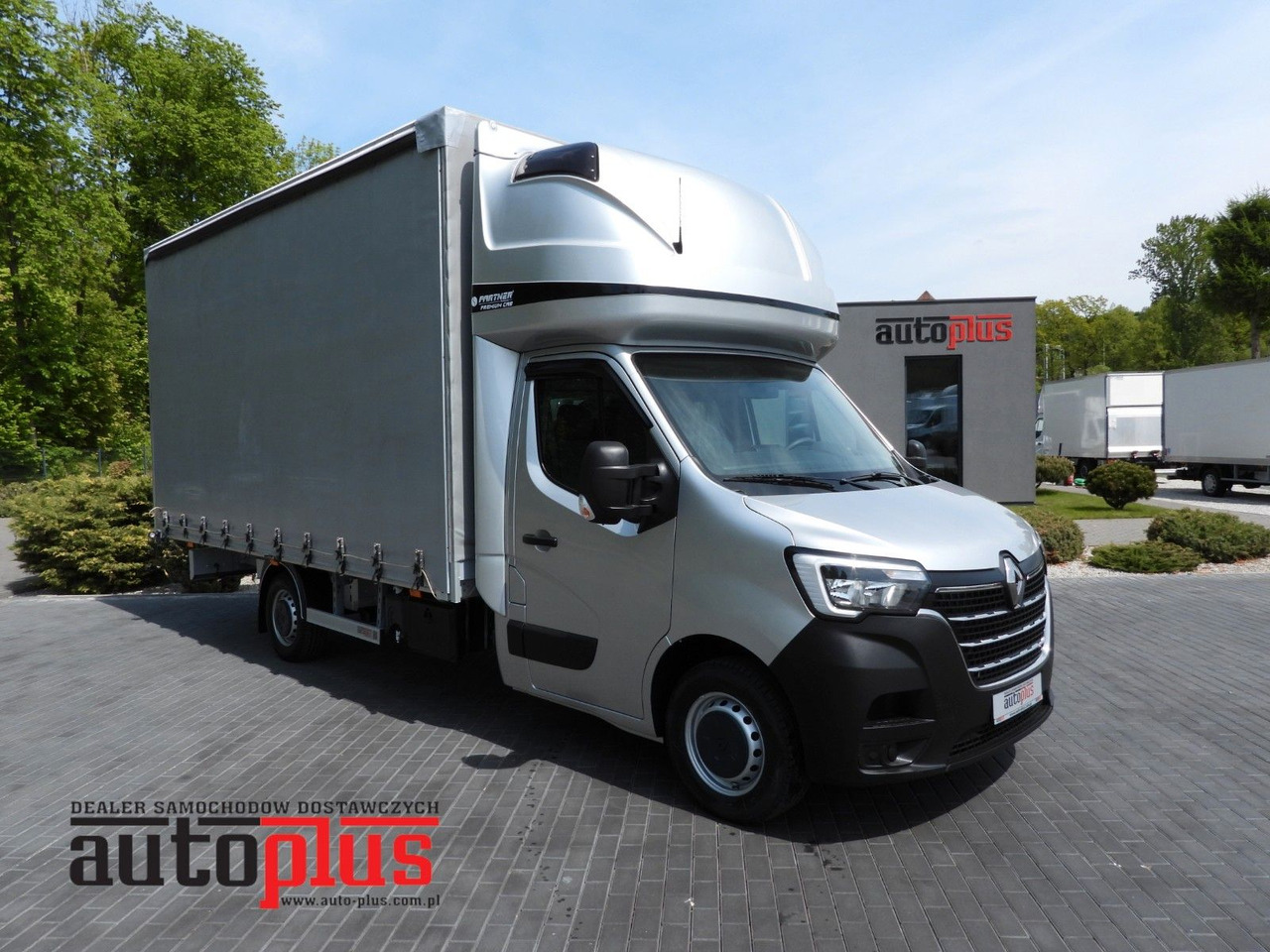 Renault MASTER PRITSCHE PLANE 10 PALETTEN WEBASTO A/C - Тентованный фургон: фото 1 Renault MASTER PRITSCHE PLANE 10 PALETTEN WEBASTO A/C - Тентованный фургон: фото 1