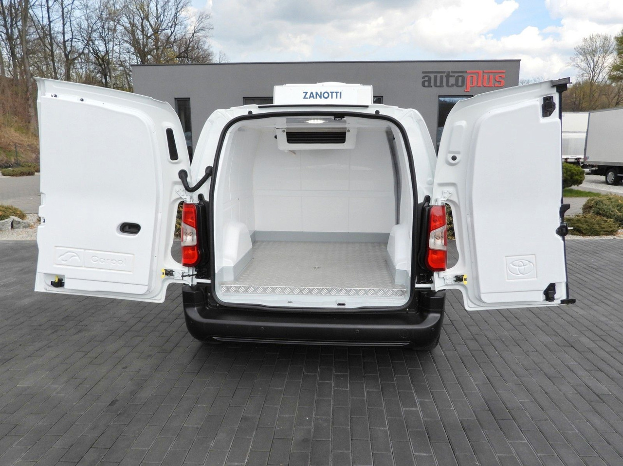 Фургон-рефрижератор Toyota PROACE CITY  KÜHLKASTENWAGEN -15*C: фото 13