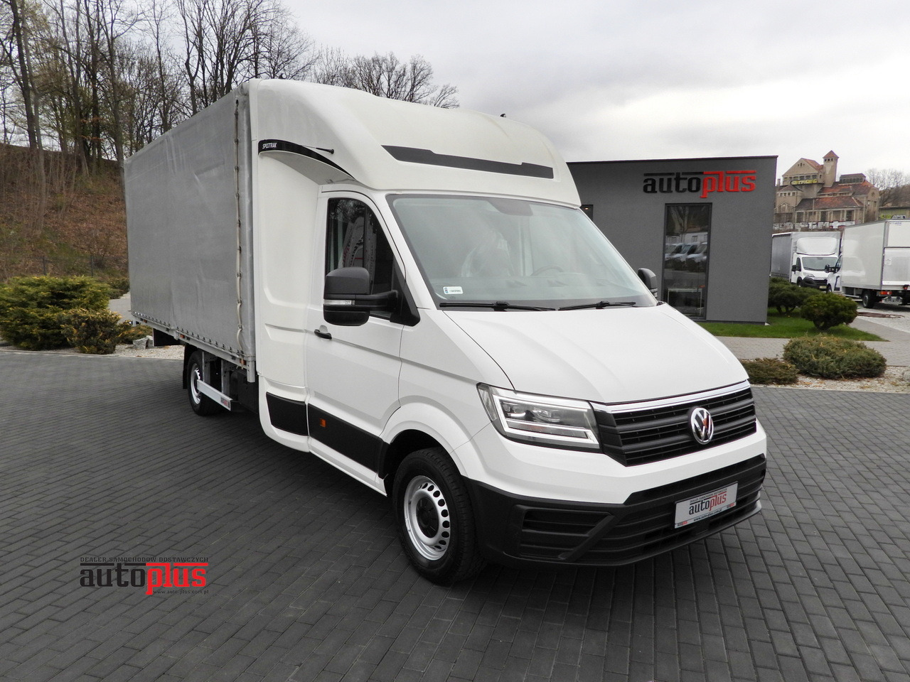 VOLKSWAGEN CRAFTER TARPAULIN 10 PALLETS WEBASTO CRUISE CONTROL LED LIGHTS 180HP - Тентованный фургон: фото 1 VOLKSWAGEN CRAFTER TARPAULIN 10 PALLETS WEBASTO CRUISE CONTROL LED LIGHTS 180HP - Тентованный фургон: фото 1