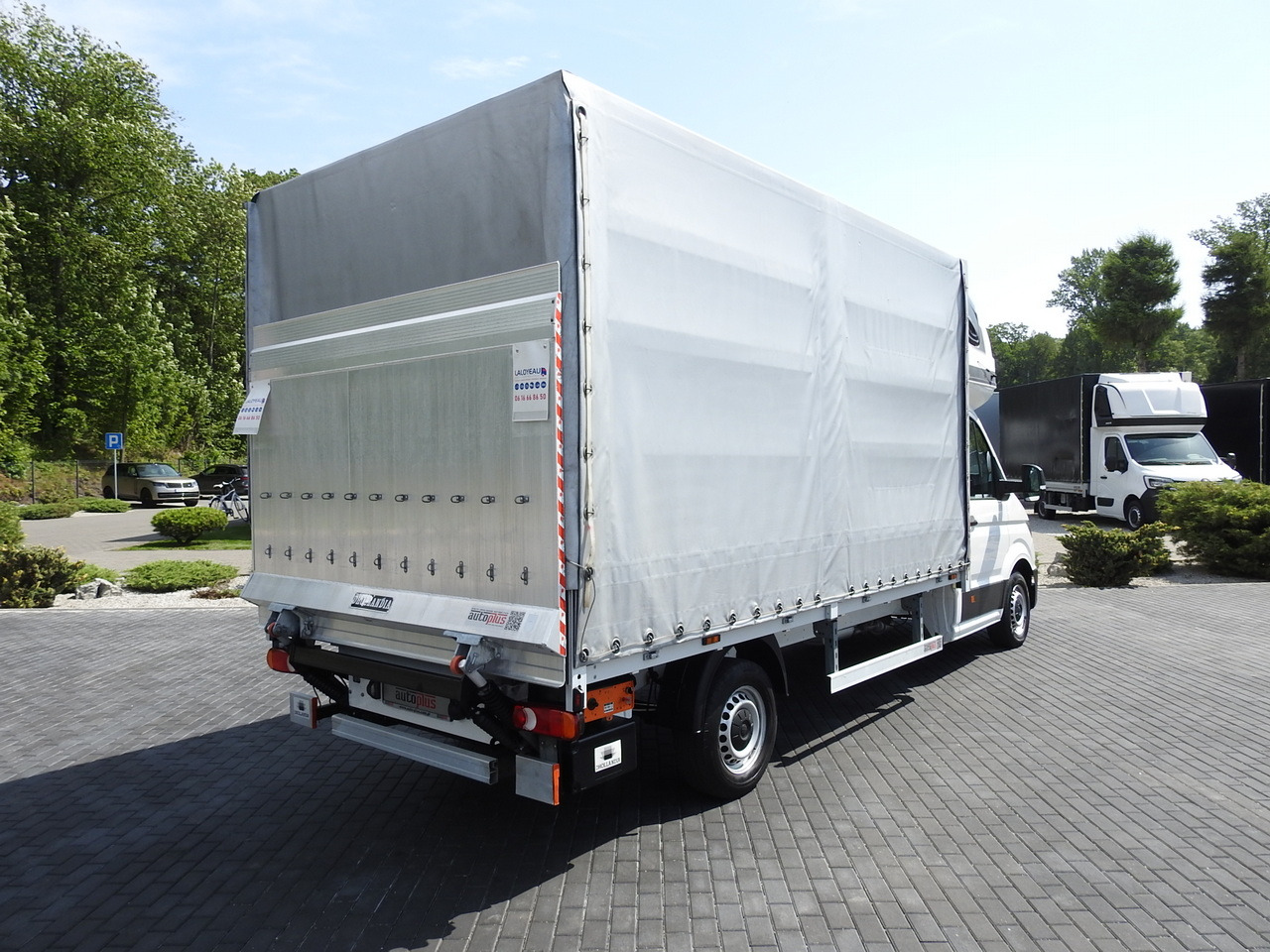 VOLKSWAGEN CRAFTER TARPAULIN LIFT 8 PALLETS WEBASTO CRUISE CONTROL 180HP - Тентованный фургон: фото 3 VOLKSWAGEN CRAFTER TARPAULIN LIFT 8 PALLETS WEBASTO CRUISE CONTROL 180HP - Тентованный фургон: фото 3