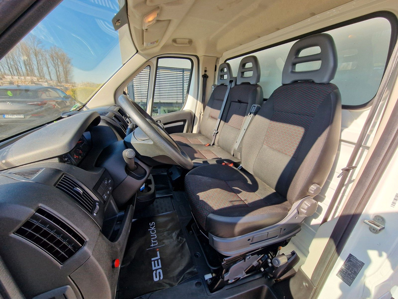 Фургон с закрытым кузовом Citroën Jumper / Ladebordwand / 3 Sitzen / Klimaanlage: фото 18