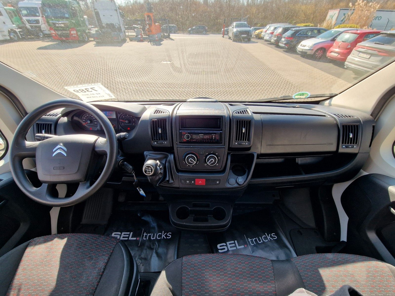 Фургон с закрытым кузовом Citroën Jumper / Ladebordwand / 3 Sitzen / Klimaanlage: фото 21