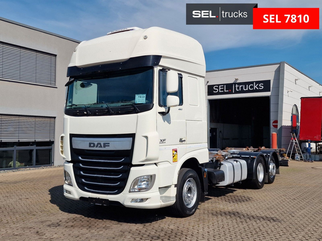 DAF XF 460 FAN / Intarder / Lenkachse / Standklima - Грузовик-контейнеровоз/ Сменный кузов: фото 1 DAF XF 460 FAN / Intarder / Lenkachse / Standklima - Грузовик-контейнеровоз/ Сменный кузов: фото 1