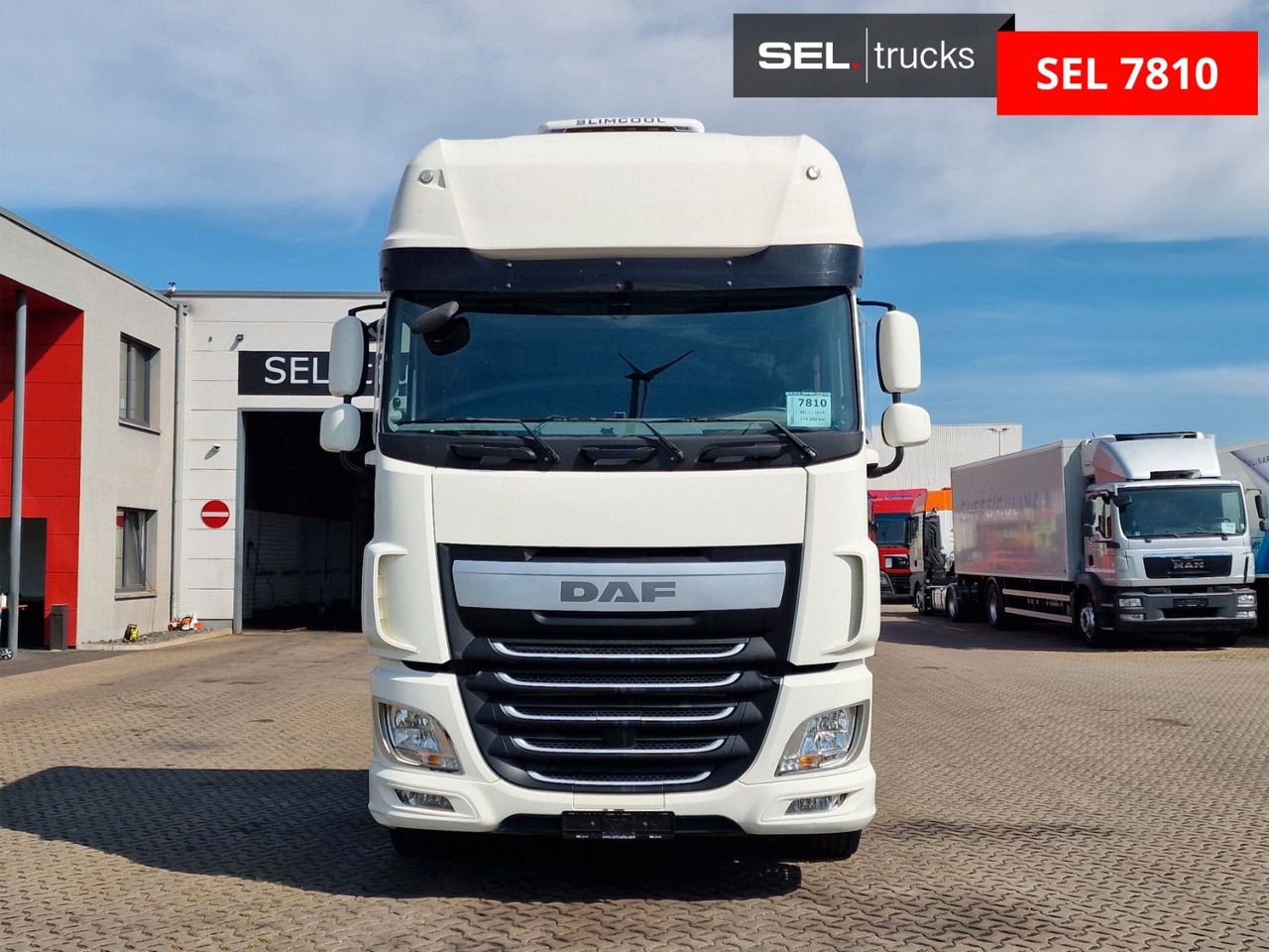 DAF XF 460 FAN / Intarder / Lenkachse / Standklima - Грузовик-контейнеровоз/ Сменный кузов: фото 2 DAF XF 460 FAN / Intarder / Lenkachse / Standklima - Грузовик-контейнеровоз/ Сменный кузов: фото 2
