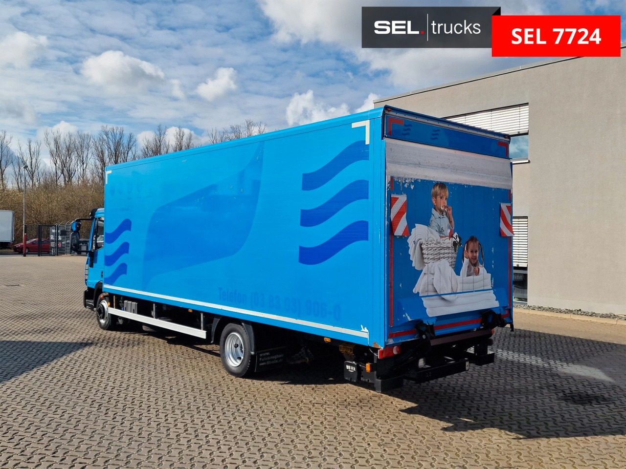 Грузовик с закрытым кузовом Iveco Eurocargo 100E22 / Ladebordwand / 3 Sitzen: фото 7