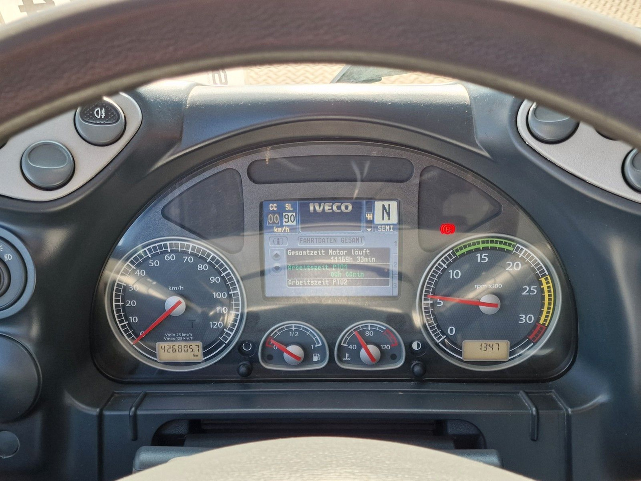 Грузовик с закрытым кузовом Iveco Stralis 360 / Ladebordwand: фото 23