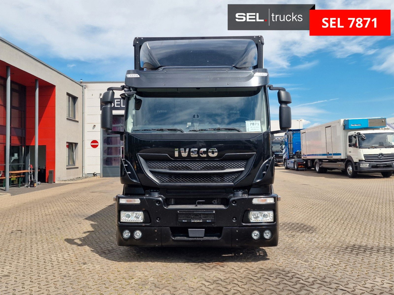 Iveco Stralis 400 / Staplerhalterung / Lenk-Liftachse - Тентованный грузовик: фото 2 Iveco Stralis 400 / Staplerhalterung / Lenk-Liftachse - Тентованный грузовик: фото 2