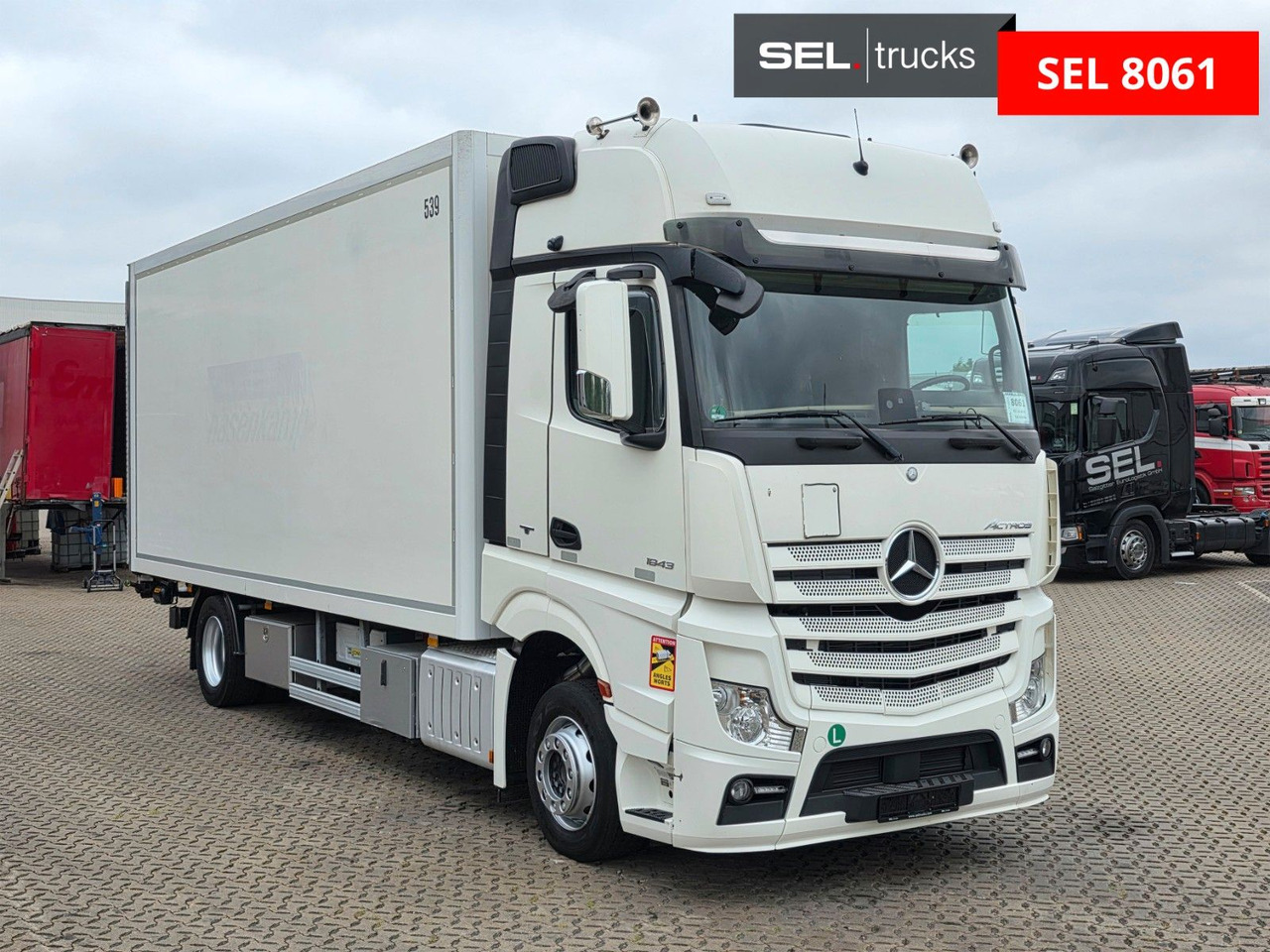 Mercedes-Benz Actros 1843 / Retarder / Ladebordwand - Грузовик с закрытым кузовом: фото 3 Mercedes-Benz Actros 1843 / Retarder / Ladebordwand - Грузовик с закрытым кузовом: фото 3