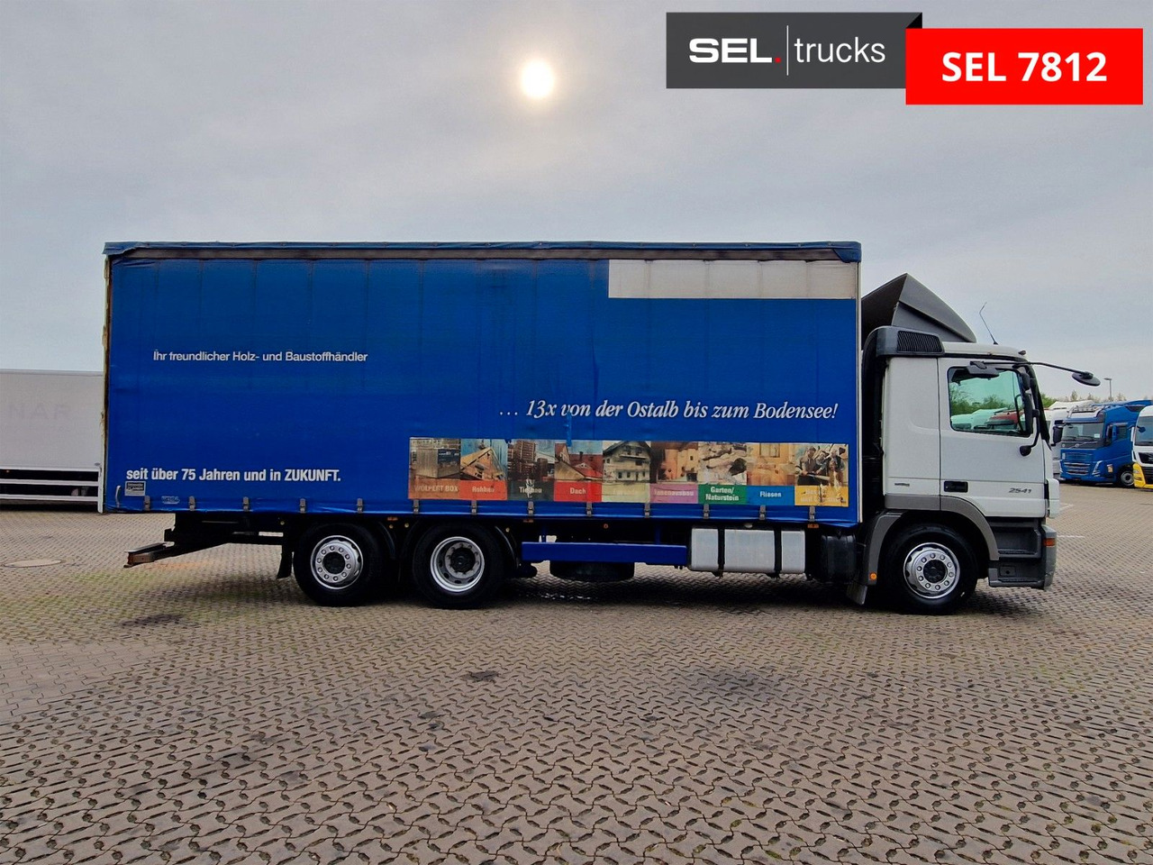 Mercedes-Benz Actros 2541 / Lenkachse / Liftachse / V6 - Тентованный грузовик: фото 4 Mercedes-Benz Actros 2541 / Lenkachse / Liftachse / V6 - Тентованный грузовик: фото 4