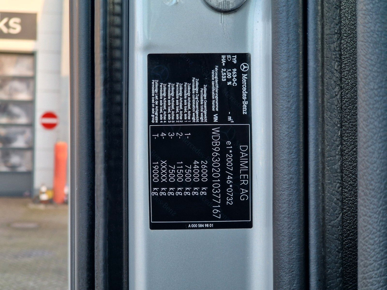 Тентованный грузовик Mercedes-Benz Actros 2545 / Retarder / Alukappen / Standklima: фото 14