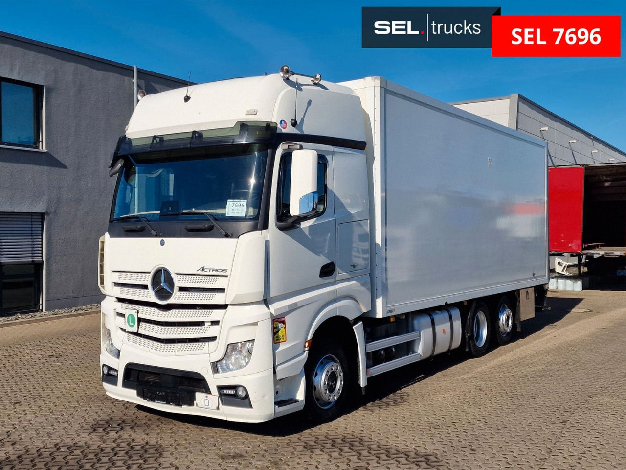 Mercedes-Benz Actros 2643 / Retarder / Ldbw / Lenkachse / - Грузовик с закрытым кузовом: фото 1 Mercedes-Benz Actros 2643 / Retarder / Ldbw / Lenkachse / - Грузовик с закрытым кузовом: фото 1