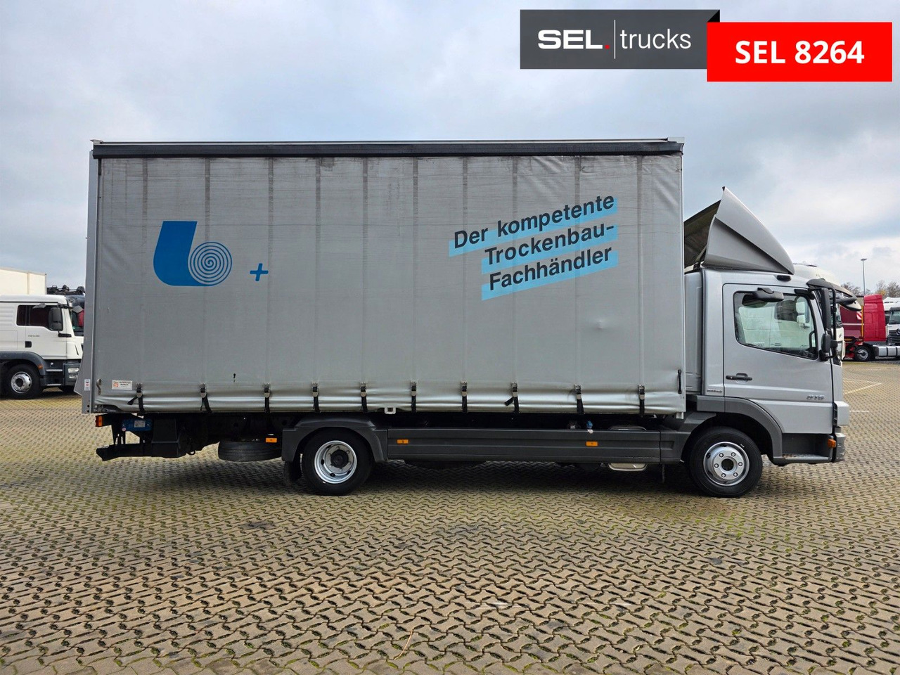 Mercedes-Benz Atego 818 / Ladebordwand - Тентованный фургон: фото 4 Mercedes-Benz Atego 818 / Ladebordwand - Тентованный фургон: фото 4