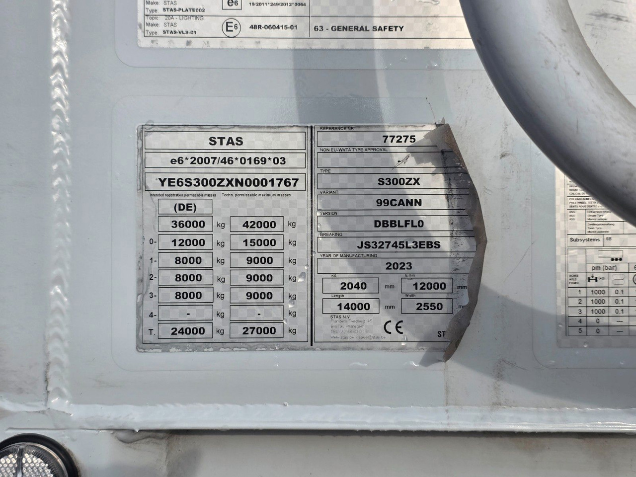Полуприцеп с подвижным полом Stas S300ZX /ADR Typ EX II, FL, OX, AT / 2 Liftachsen: фото 44 Полуприцеп с подвижным полом Stas S300ZX /ADR Typ EX II, FL, OX, AT / 2 Liftachsen: фото 44