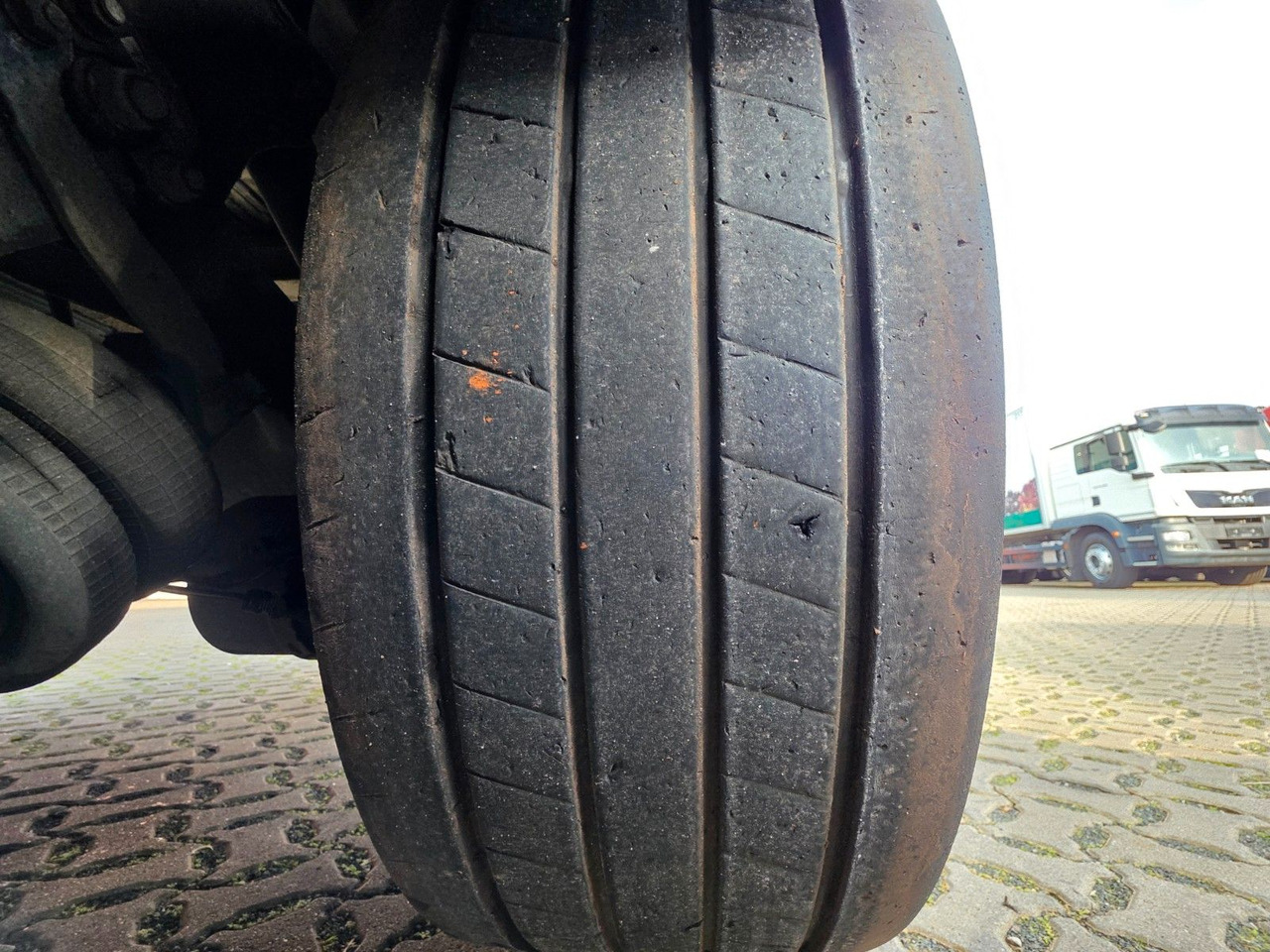 Полуприцеп с подвижным полом Stas S300ZX /ADR Typ EX II, FL, OX, AT / 2 Liftachsen: фото 35 Полуприцеп с подвижным полом Stas S300ZX /ADR Typ EX II, FL, OX, AT / 2 Liftachsen: фото 35