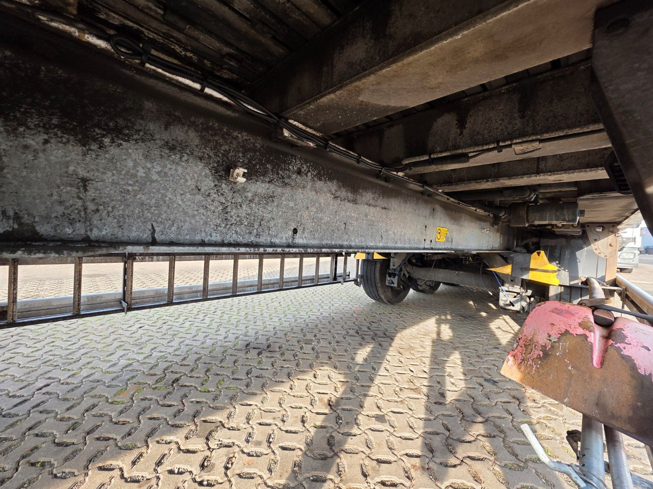 Полуприцеп с подвижным полом Stas S300ZX /ADR Typ EX II, FL, OX, AT / 2 Liftachsen: фото 18 Полуприцеп с подвижным полом Stas S300ZX /ADR Typ EX II, FL, OX, AT / 2 Liftachsen: фото 18