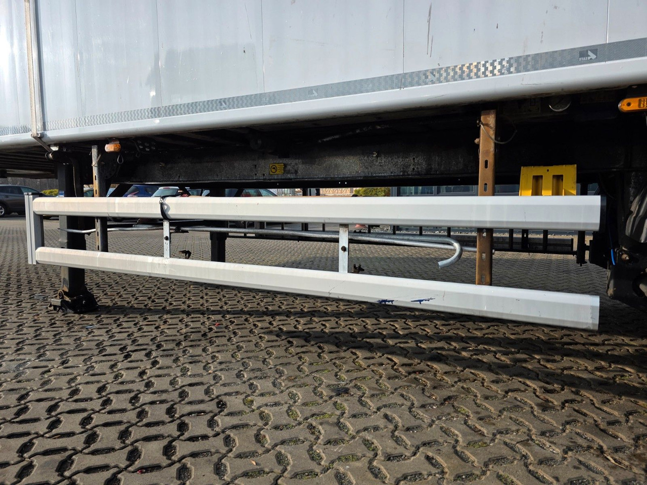 Полуприцеп с подвижным полом Stas S300ZX /ADR Typ EX II, FL, OX, AT / 2 Liftachsen: фото 17 Полуприцеп с подвижным полом Stas S300ZX /ADR Typ EX II, FL, OX, AT / 2 Liftachsen: фото 17