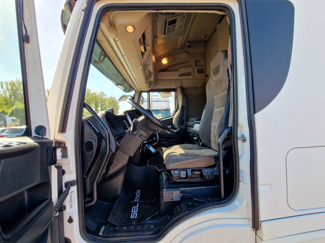 Тягач Iveco Stralis 480 / ZF Intarder / Standklima: фото 15