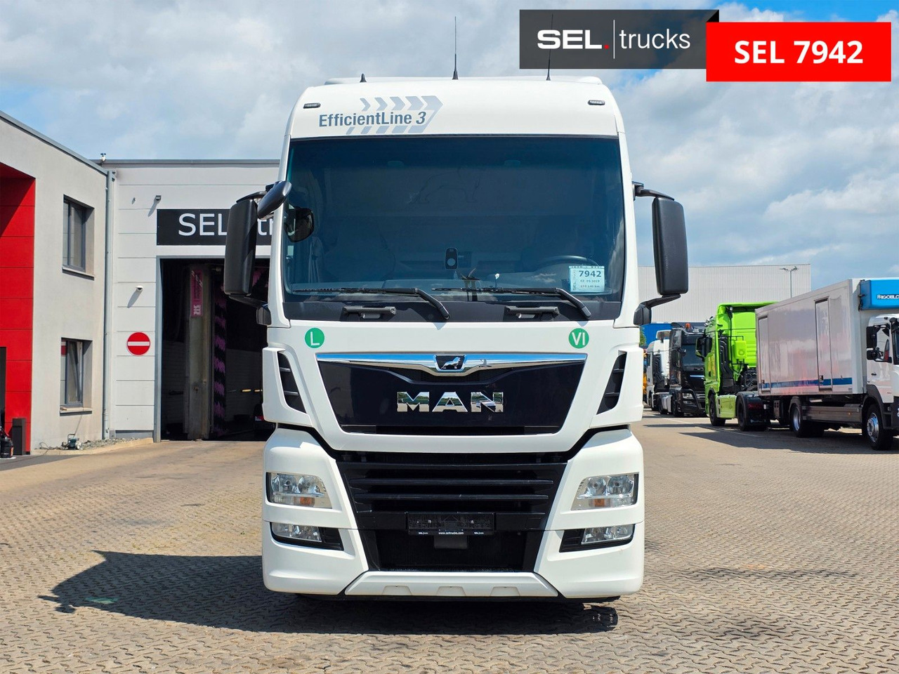 MAN TGX 18.460 4X2 LLS-U /Retarder /2 Tanks /ADR AT - Тягач: фото 2 MAN TGX 18.460 4X2 LLS-U /Retarder /2 Tanks /ADR AT - Тягач: фото 2