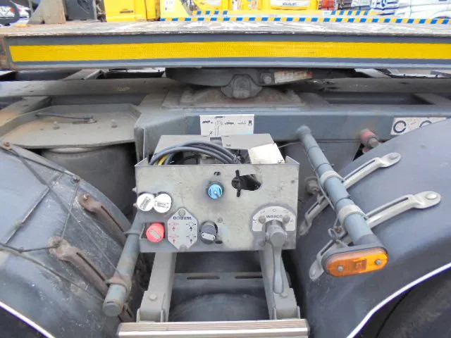 D-Tec LZV COMBI 3 TEU в лизинг D-Tec LZV COMBI 3 TEU: фото 11