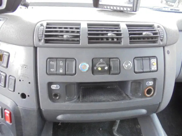 Мусоровоз DAF CF 290 6X2: фото 10 Мусоровоз DAF CF 290 6X2: фото 10