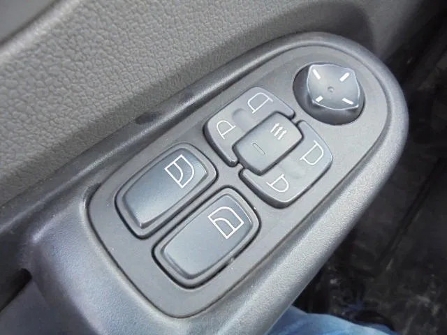 Мусоровоз DAF CF 290 6X2: фото 15 Мусоровоз DAF CF 290 6X2: фото 15