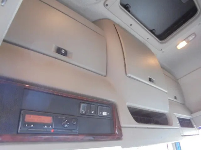 Крюковой мультилифт DAF CF 510 8X2 TRIPLE NL TRUCK: фото 9 Крюковой мультилифт DAF CF 510 8X2 TRIPLE NL TRUCK: фото 9