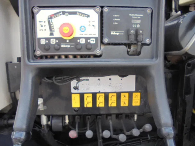 Мусоровоз DAF CF 75 6X2: фото 10