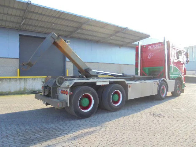DAF XF 105 410 FAD 8X4 STEEL SUSPENSION - Крюковой мультилифт: фото 4 DAF XF 105 410 FAD 8X4 STEEL SUSPENSION - Крюковой мультилифт: фото 4